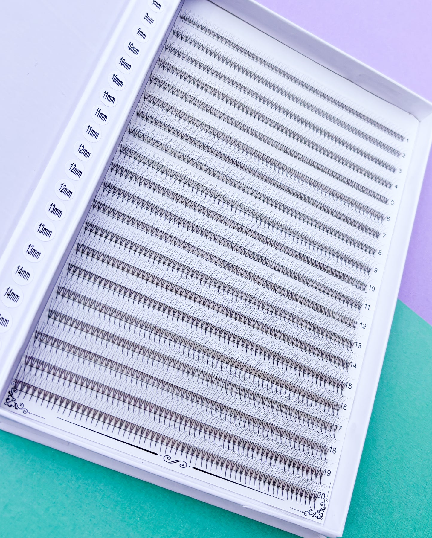 3D Narrow Lash Box XL | D Curl | 0.07 | Mixed 9 - 15mm | 20 rows